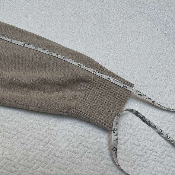 𝅺banana Republic Beige Cardigan Sweater 3/4 sleeve Beaded Front Size XL - Picture 10 of 10